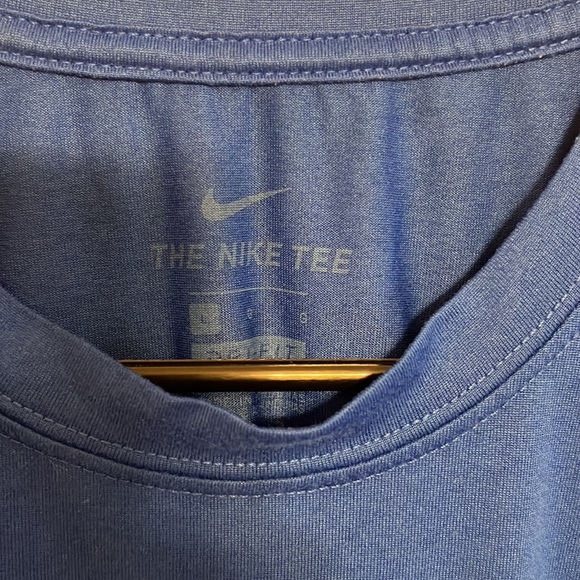 Nike Dri-fit T-shirt - Picture 3 of 5